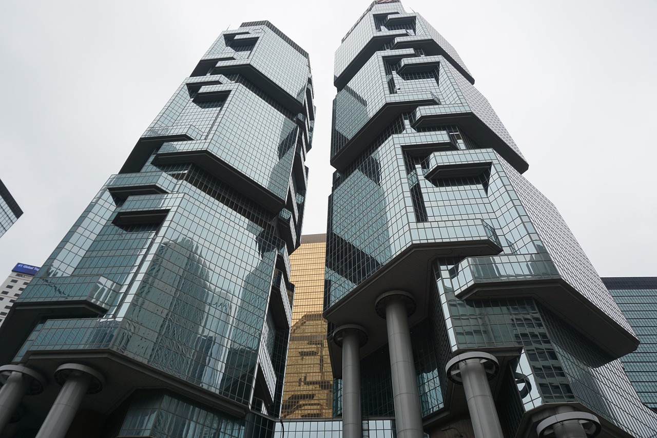 上市公司中归属于上市公司股东的净利润解析与洞察