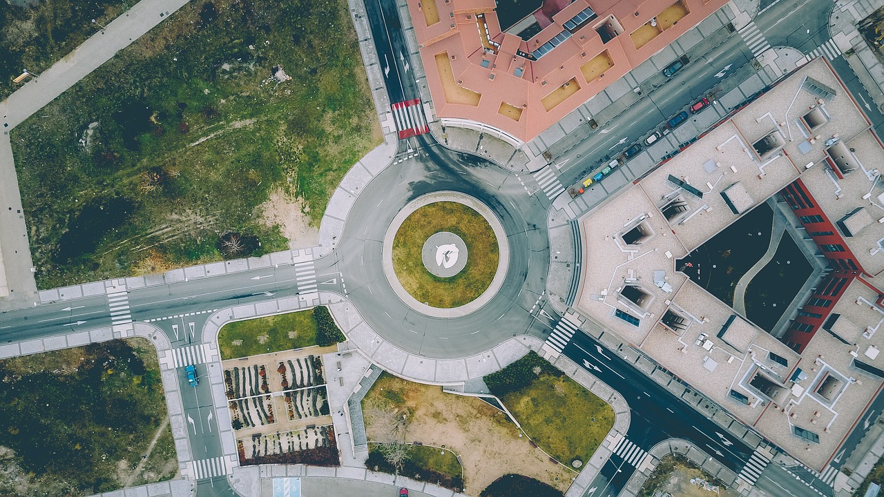 广州禁摩区域最新公布，城市管理与交通变革迎挑战与机遇